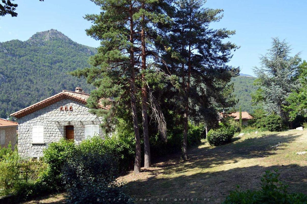 1 VERNET LES BAINS - PO - LE VIILAGE (55).JPG